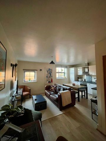 1 Bed Flat, Chapeltown Street, M1 - Photo 2