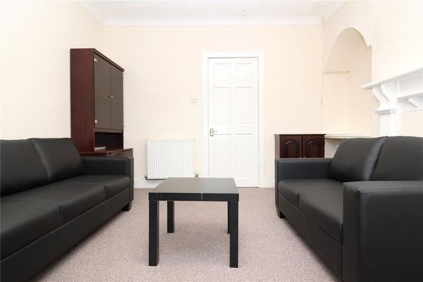 3 bedroom apartment to rent - Photo 1