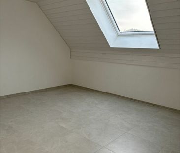 Vermietung einer schönen, zentral gelegenen 2½-Zimmer-Dachwohnung m... - Photo 4