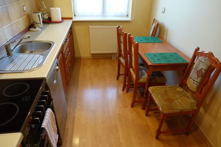 Gumieńce 2 pokoje 70 m2 umeblowane 2300 zł - Zdjęcie 5