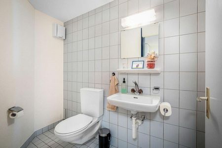 Grosszügige, helle 4.5 Zimmer Wohnung mit Balkon - Foto 5