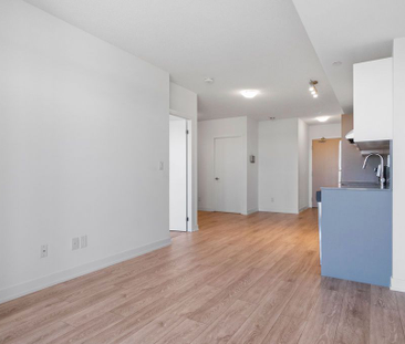 For Lease - 3200 Dakota Common Unit# B906, Burlington, Ontario - Photo 5