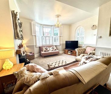 3 bedroom detached house to rent - Photo 3