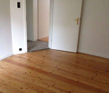 3-Zimmer-Erdgeschosswohnung, Dorotheenstraße 45 in Flensburg - Photo 1