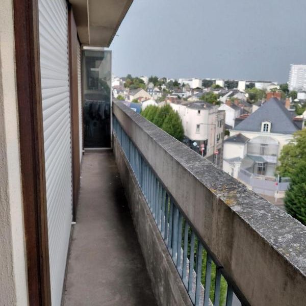 Location Appartement 3 pièces 62m² ANGERS 49100 - Photo 1