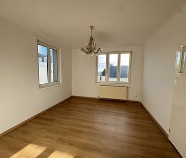 Haus am Schafberg mit viel Platz und Garten - Photo 1