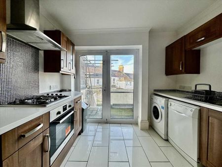 2 bedroom apartment to rent - Photo 5