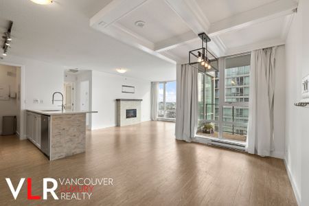 Condo in Downtown Vancouver, BC - Photo 2