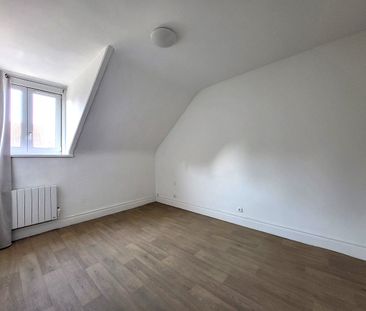 Location Appartement 3 pièces 62m² - Photo 3