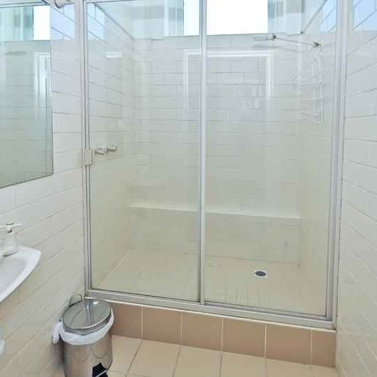 Room 6 (Non Ensuite) - Photo 1