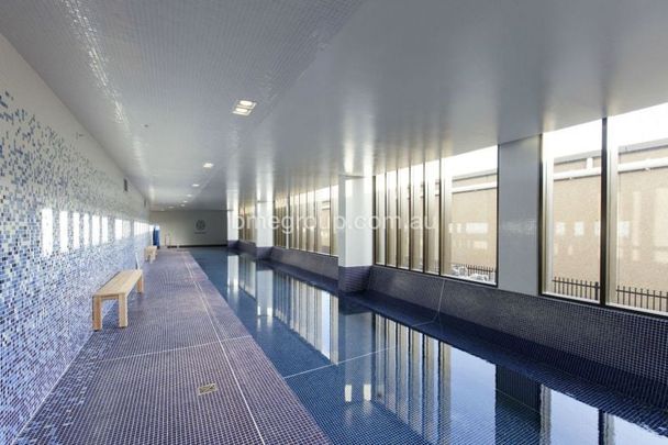 Waterview | Study | East-facing - Photo 1