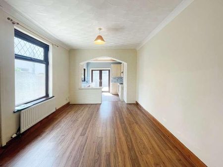 Llanmaes Street, CF11 - Photo 2
