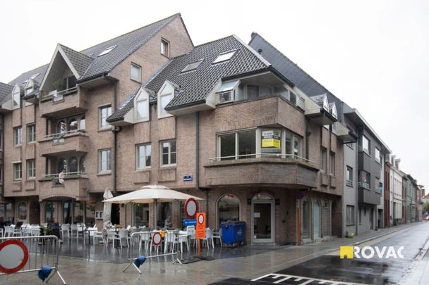 Bij het centrum gelegen afgewerkt appartement met zicht op de heraangelegde Melkmarkt - Photo 1