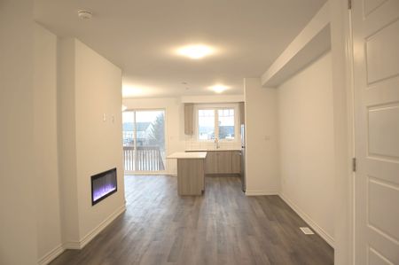 For Lease - 19 Histand Trail, Kitchener, Ontario - Photo 2