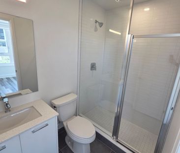 For Lease - 3250 Carding Mill Trail Unit# 211, Oakville, Ontario - Photo 4