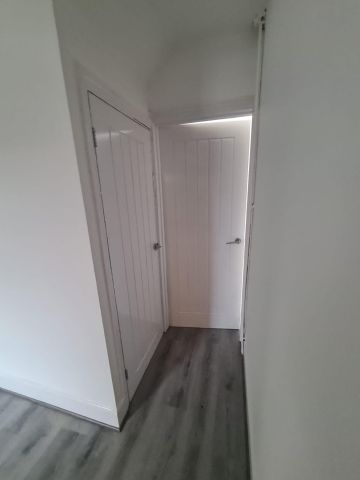 3 Bed Semi-Detached House, Norman Road, LU3 - Photo 4