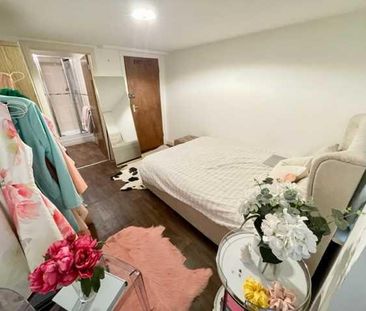 House share to rent - Photo 4