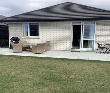 Available soon - 4 bedroom home - Photo 6