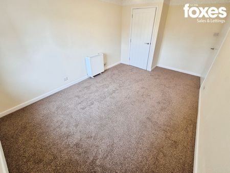 2 bed flat to rent in Moat Court, 42 Branksome Wood Road, Bournemouth, Dorset, BH4 9LA - Photo 5