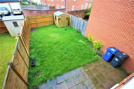 3 bedroom detached house to rent - Photo 5