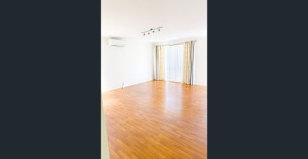 High-Efficiency Home with 8-Star Rating and 5000L Plumbed Water Tank - Photo 2