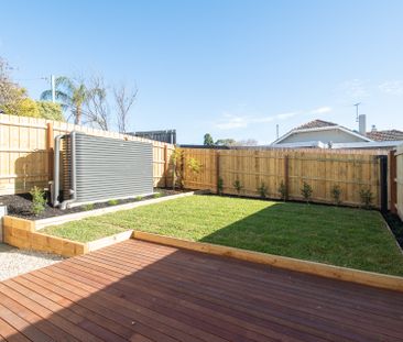 16A Louise Street, Brighton East VIC 3187 - Townhouse For Rent | Do... - Photo 4