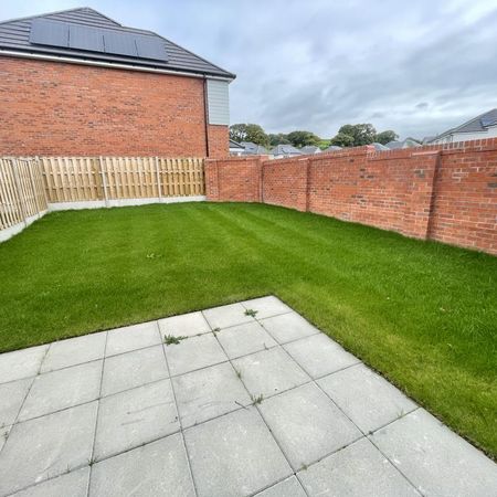 4 bedroom house to rent - Photo 3