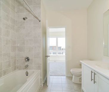 For Lease - 1174 Plymouth Drive, Oshawa, Ontario - Photo 4