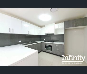 14 LOVAGE GLADE, Rooty Hill, NSW 2766 - Photo 6