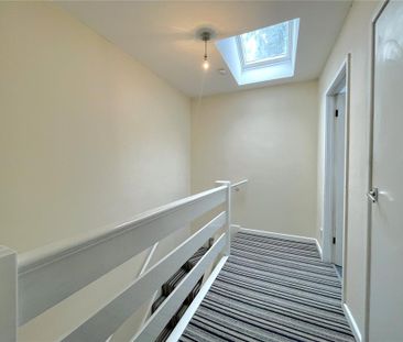 2 bedroom end of terrace house to rent - Photo 5