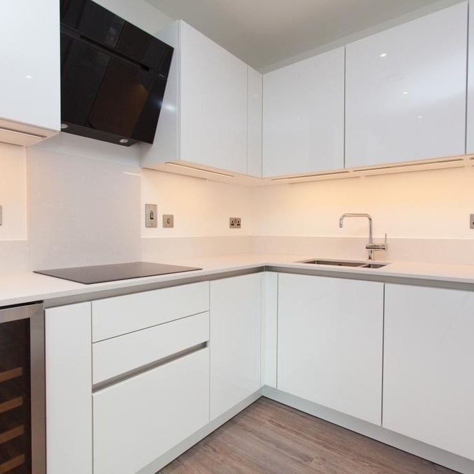 2 bedroom flat to rent - Photo 1