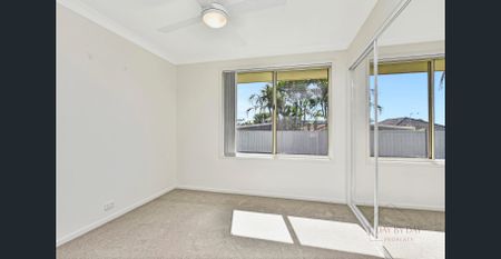 Family Living with Space to Enjoy - Photo 4