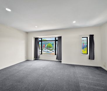 Epsom, Auckland - Photo 1