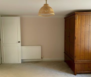 2 Bed Flat, Otago Street, G12 - Photo 3