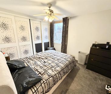 Caroline Place, Prenton - Photo 2