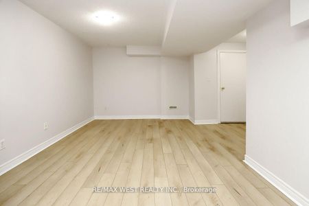 For Lease - 5453 Festival Drive Unit# Bsmt, Mississauga, Ontario - Photo 4