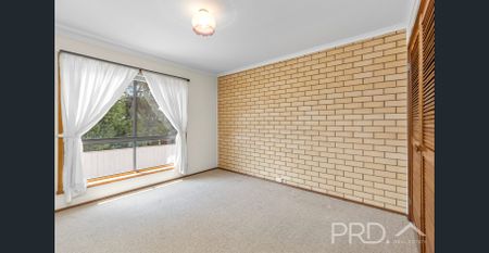 TWO BEDROOM UNIT WITHIN WALKING DISTANCE TO THE CBD - Photo 5