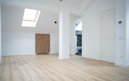 Casa 5 camere constructie noua de inchiriat Otopeni - Photo 5