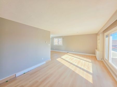 For Lease - 488 Dean Avenue Unit# Upper, Oshawa, Ontario - Photo 4