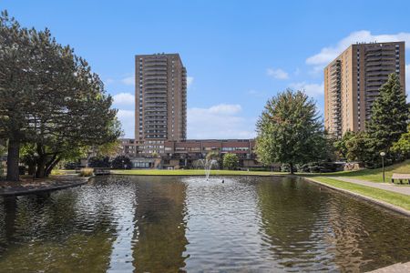 For Lease - 260 Brittany Drive Unit# 103, Manor Park - Cardinal Glen and Area, Ontario - Photo 3