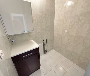 Location Appartement 2 pièces 43m² - Photo 5