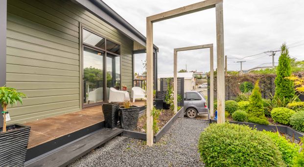 The perfect blend of style and comfort - 5 York Street - Photo 1