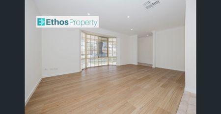 FRESHLY UPDATED WITH DRIVE-THROUGH ACCESS - Photo 2