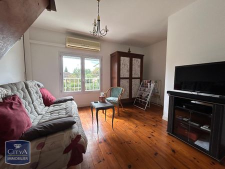 Location Appartement 2 pièces 53m² BIZANOS 64320 - Photo 2