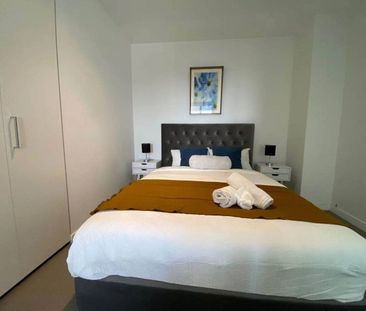 Spacious Amazing 2 Bedroom Apartment FOR RENT - Photo 3