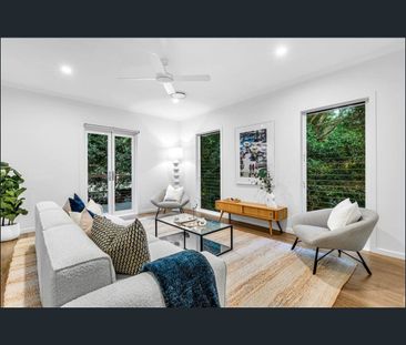 13 Orient Road, Yeronga, Qld 4104 - Photo 6