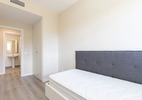 Avenida Octavio Paz, Málaga, Andalusia 29010