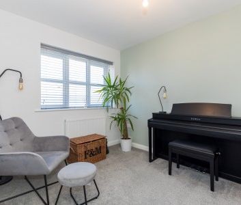 Nightingale Gardens, Blackrod, BL6 5UX - Photo 3