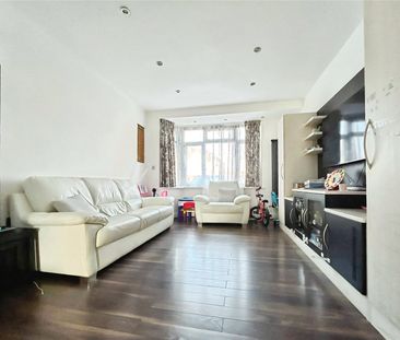 Ellerdine Road, Whitton Borders, Middlesex, TW3 2PN - Photo 5