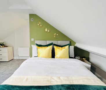 BEDROOM 5 – MEDIUM DOUBLE ENSUITE - Photo 4